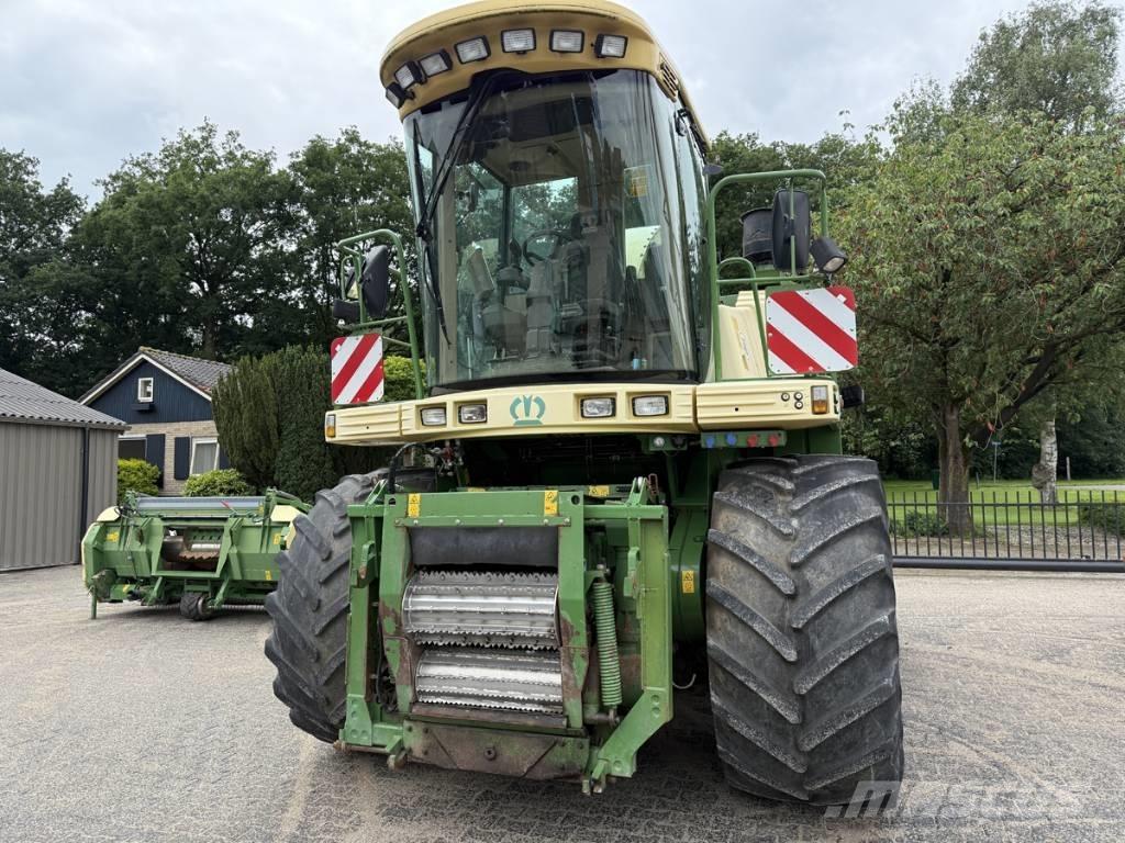 Krone Big X V8 Lopbarības novācēji