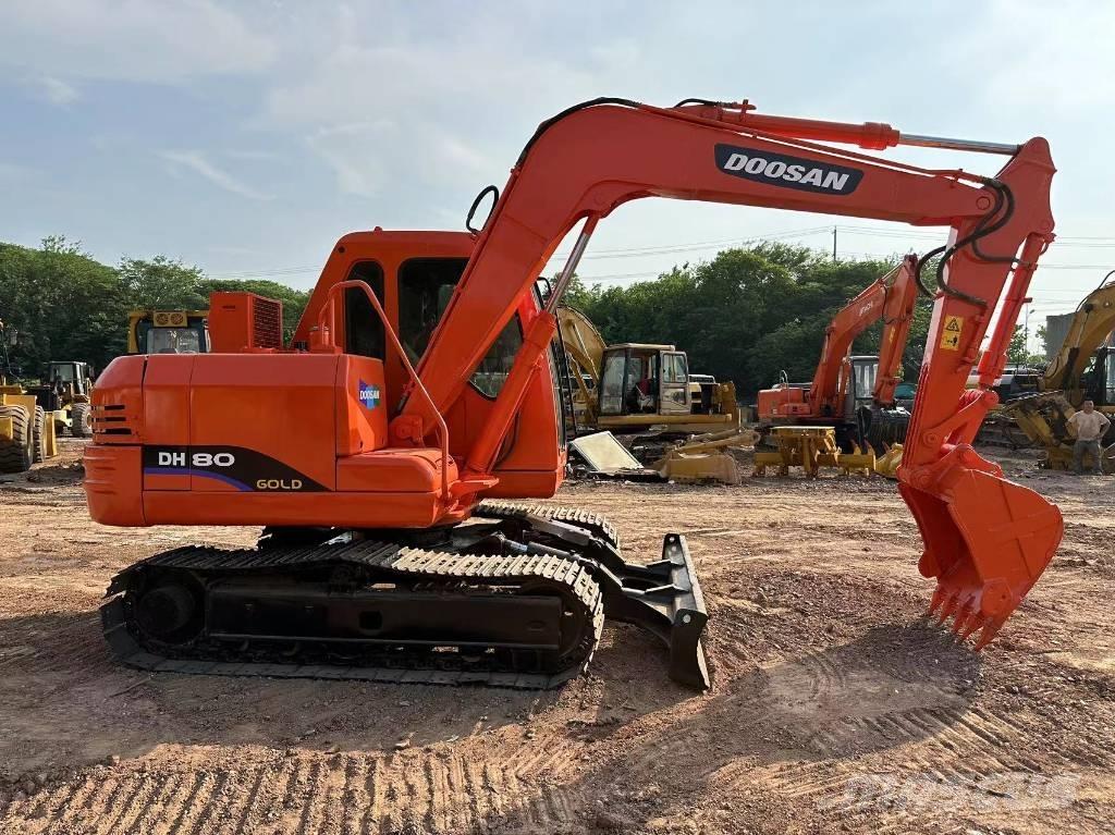 Doosan DH 80 Vidēja lieluma ekskavatori 7 t - 12 t