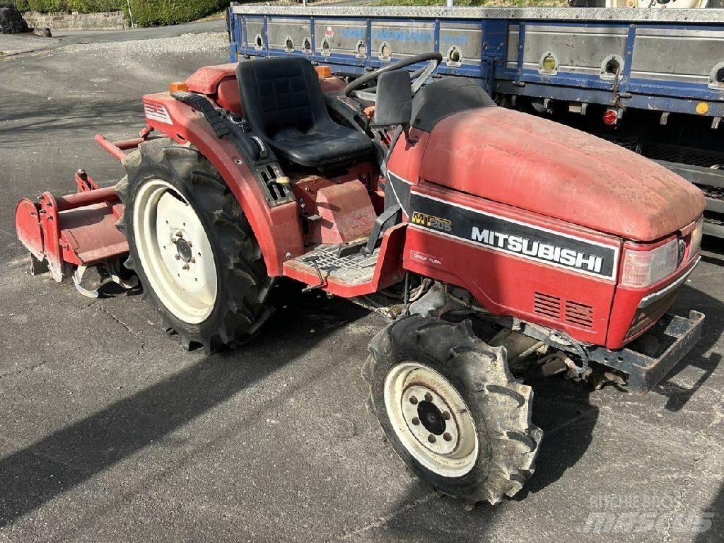 Mitsubishi MT205 Traktori