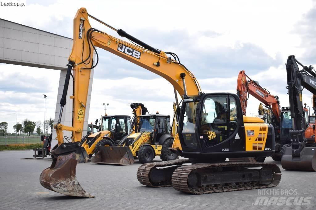 JCB JS 131 LC Kāpurķēžu ekskavatori
