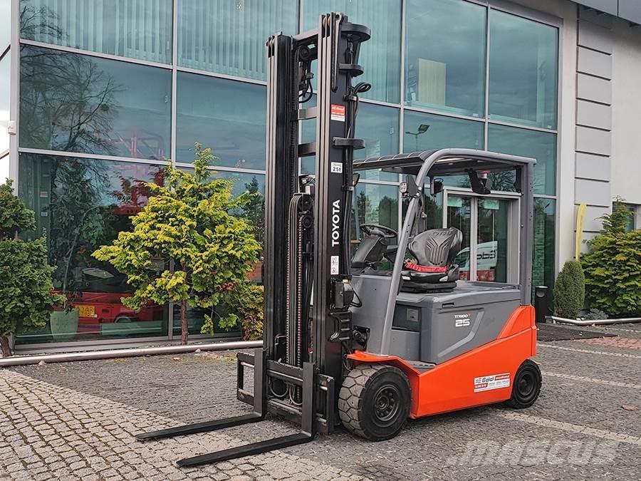 Toyota 8FBMT25 Elektriskie iekrāvēji