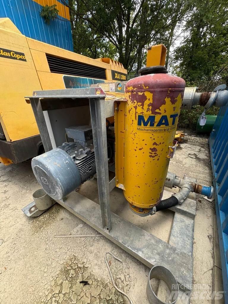 Bauer MAT HP 70 Kravas mašīna- betona sūknis