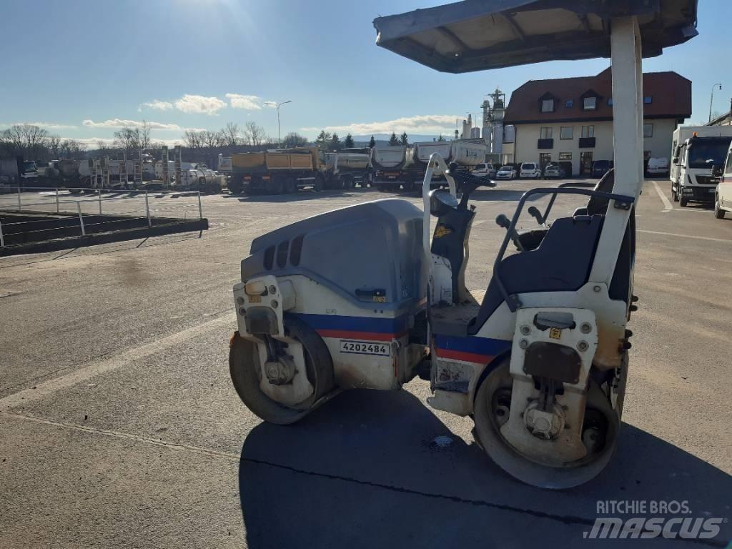Hamm HD 12 VV Divvalču grunts veltņi