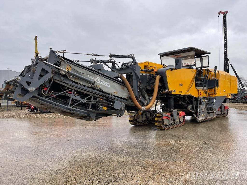 Wirtgen W250 Asfalta dzesēšanas iekārtas