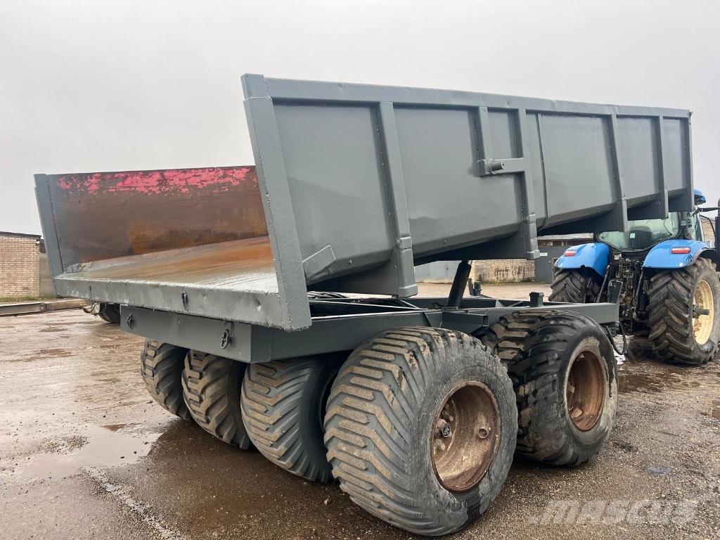 Metsjö Dumpervagn Treileri-pašizgāzēji