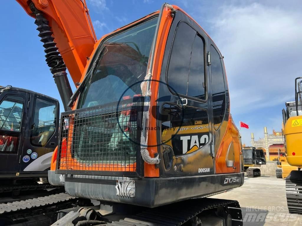 Doosan DX 75-9 C Kāpurķēžu ekskavatori