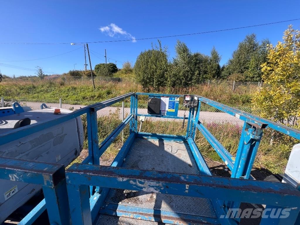 Genie GS 3268 RT Šķerveida pacēlāji