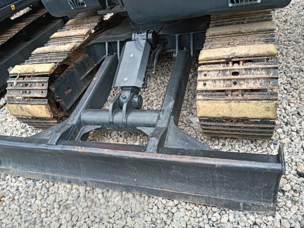 Doosan DX 75 Kāpurķēžu ekskavatori