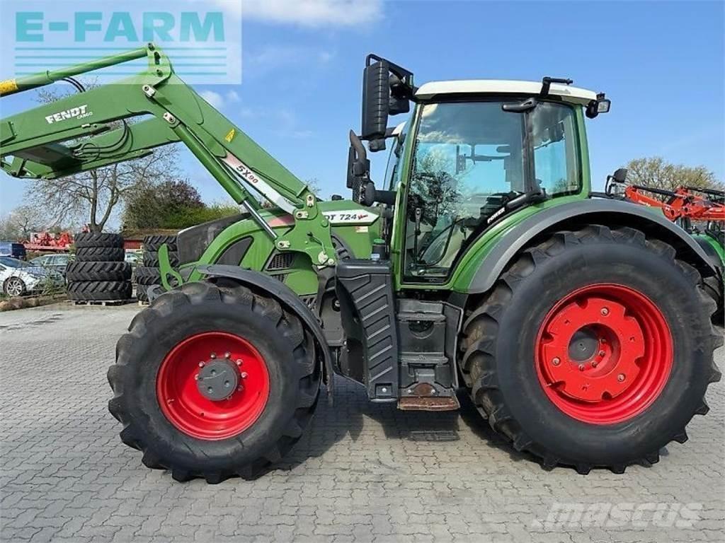 Fendt 724 vario Traktori