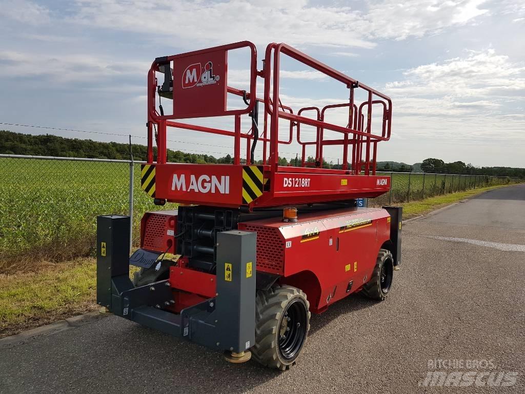 Magni DS 1218 RT Šķerveida pacēlāji