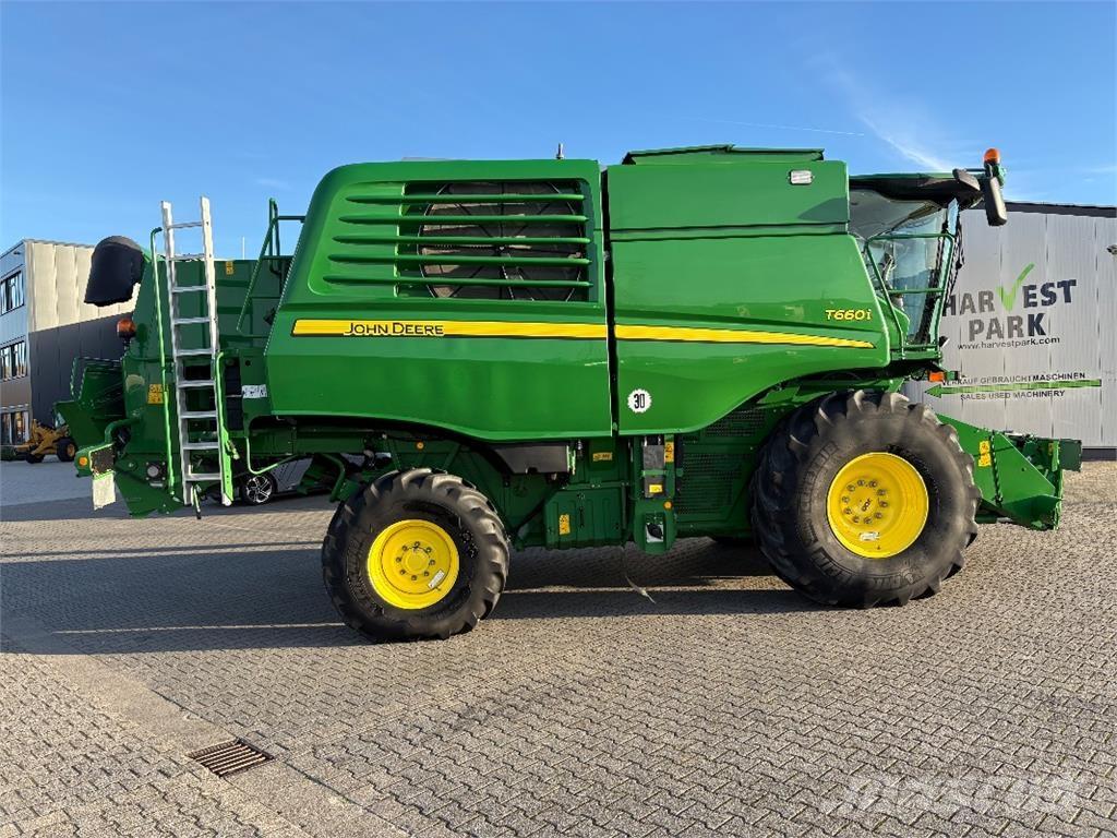 John Deere T660 i Ražas novākšanas kombaini