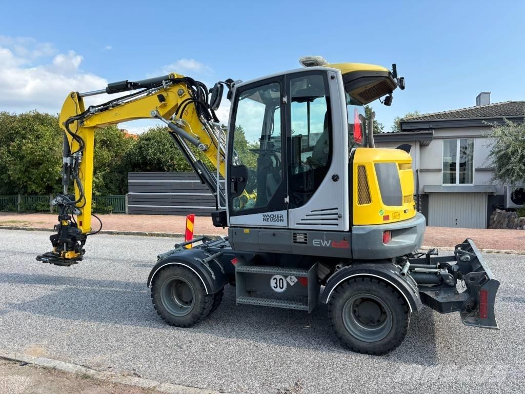 Wacker Neuson EW 65 Ekskavatori uz riteņiem