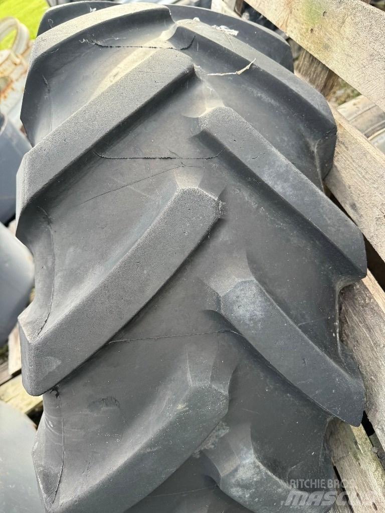 Michelin 14.5R20 Riepas, riteņi un diski