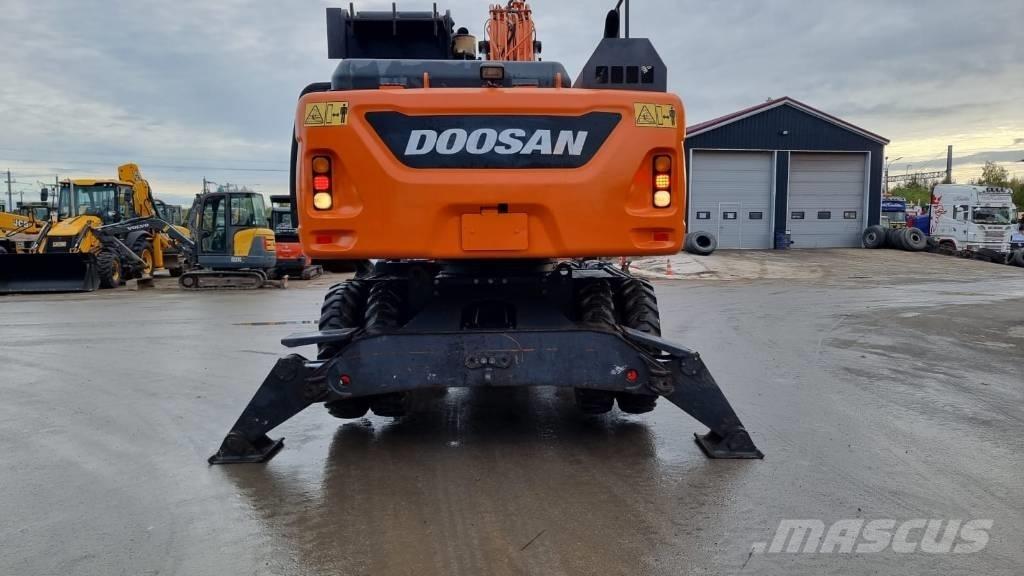 Doosan DX 210 W - 5 Ekskavatori uz riteņiem