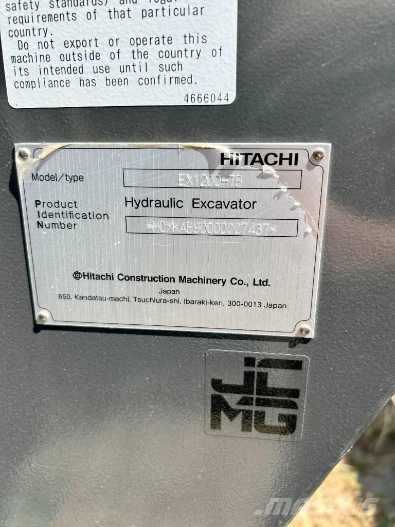 Hitachi EX 1200-7B Kāpurķēžu ekskavatori