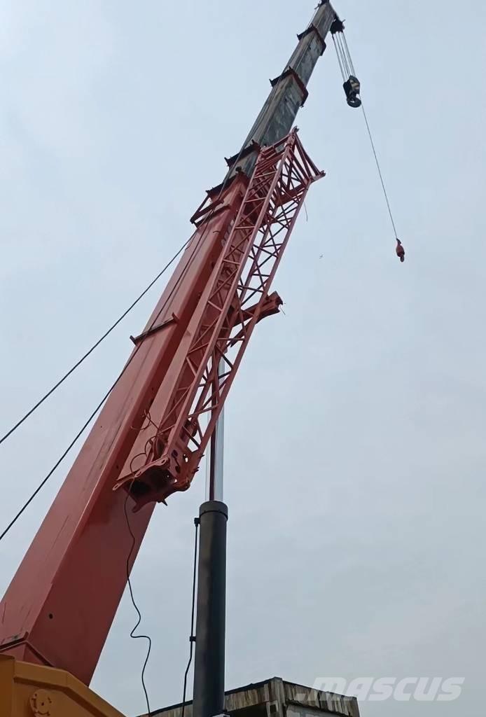 XCMG QY50T Visurgājēji celtņi