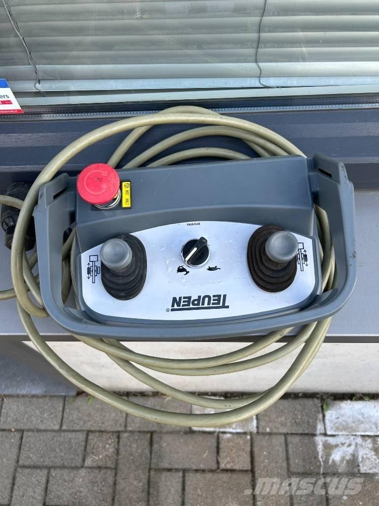 Teupen Leo 23 gt Strēles pacēlāji
