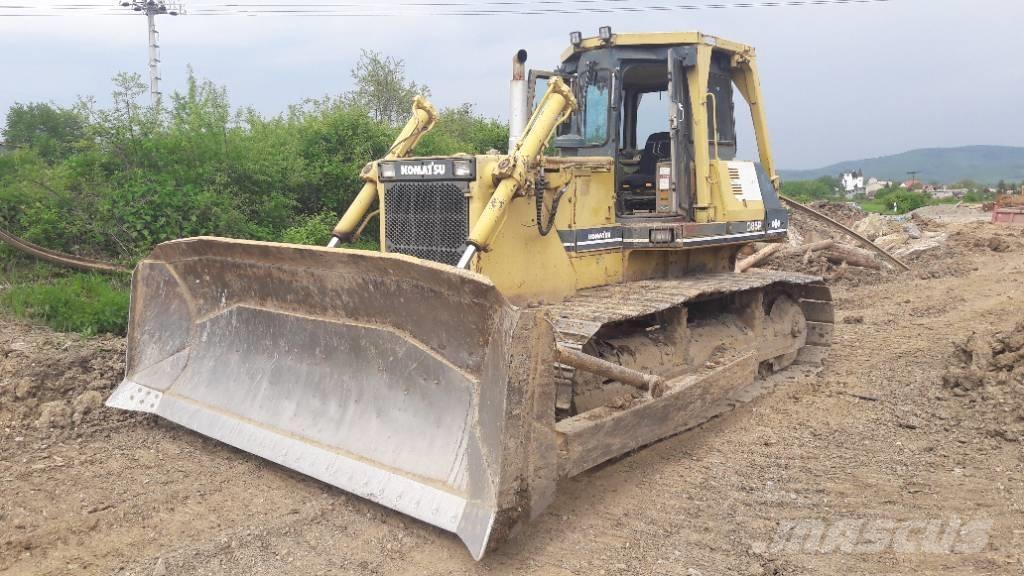 Komatsu D 85 P-21 Buldozeri