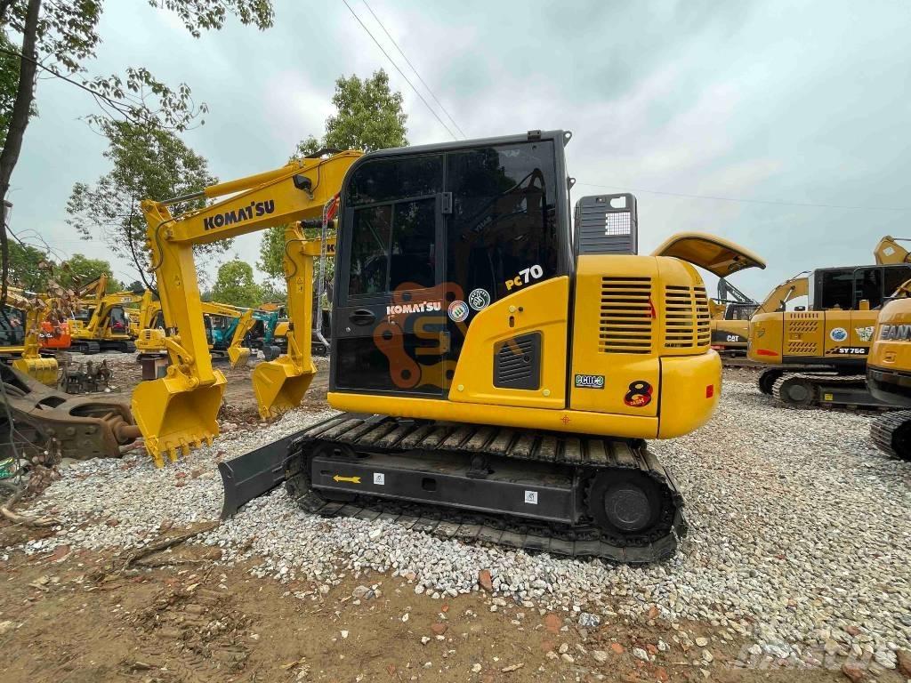 Komatsu PC 70 Vidēja lieluma ekskavatori 7 t - 12 t