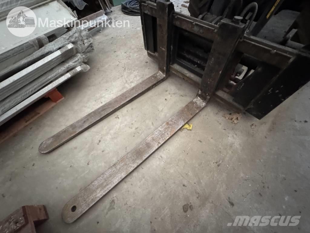 JCB 403 Iekrāvēji uz riteņiem