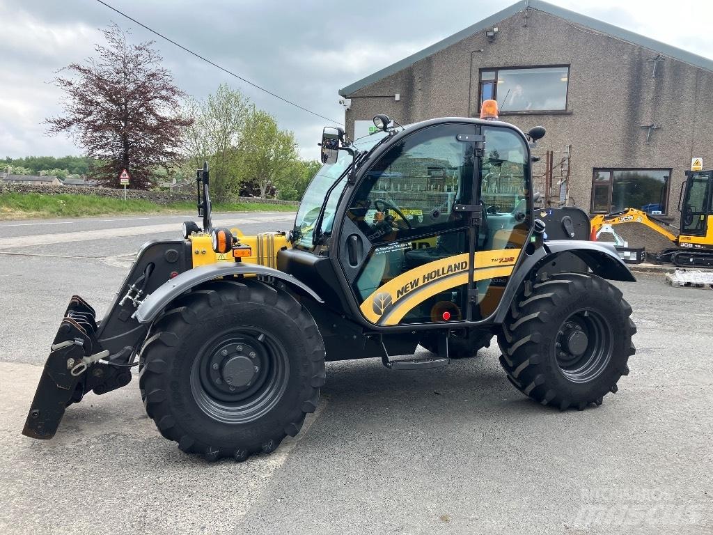New Holland TH7.32 Lauksaimniecības pacēlāji