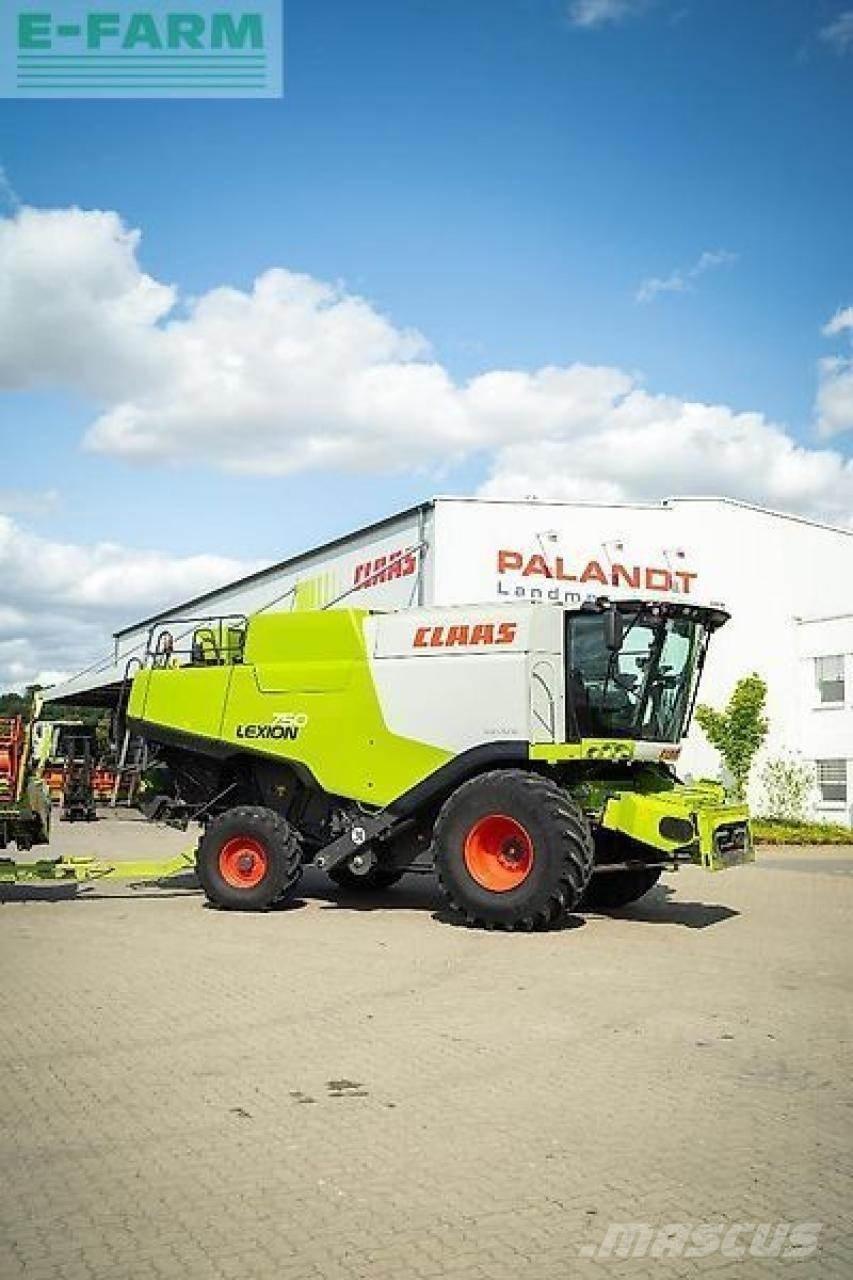 CLAAS lexion 750 Ražas novākšanas kombaini