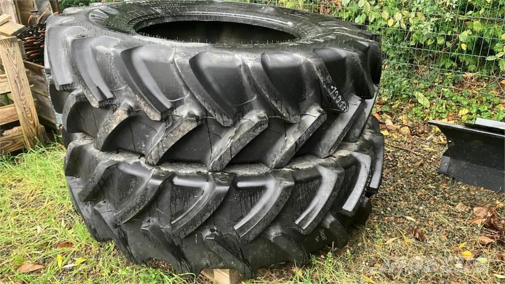 Ceat 420/90R30 Riepas, riteņi un diski