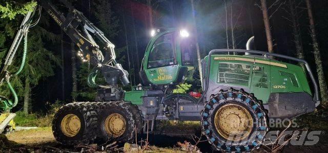 John Deere 1270G Harvesteri