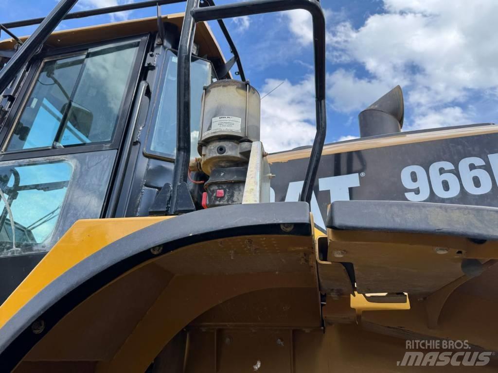 CAT 966 K Iekrāvēji uz riteņiem
