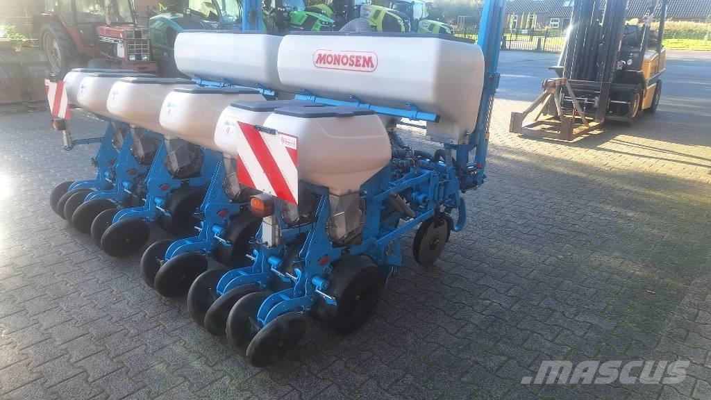 Monosem NG PLUS 6 Precīzās izsējas sējmašīnas 