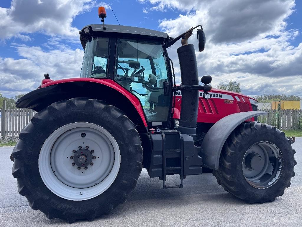 Massey Ferguson 7726 Traktori