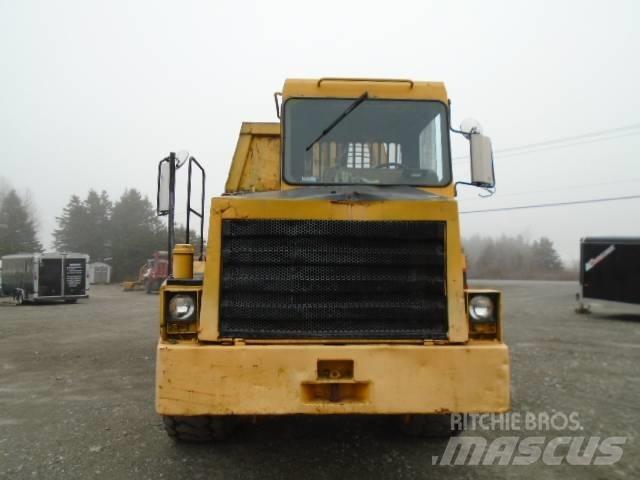 CAT D 250 D Artikulētie pašizgāzēji