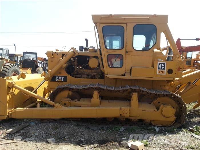 CAT D 7 G Kāpurķēžu buldozeri