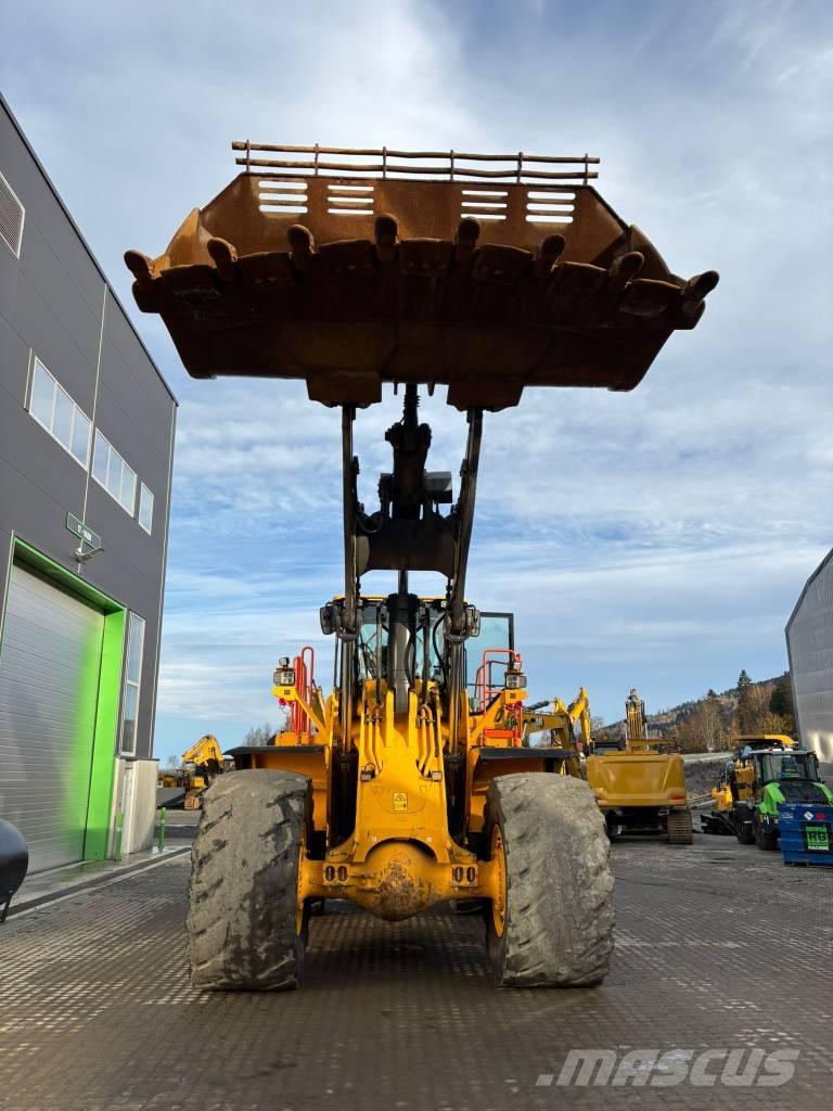 Volvo L 350 H Iekrāvēji uz riteņiem