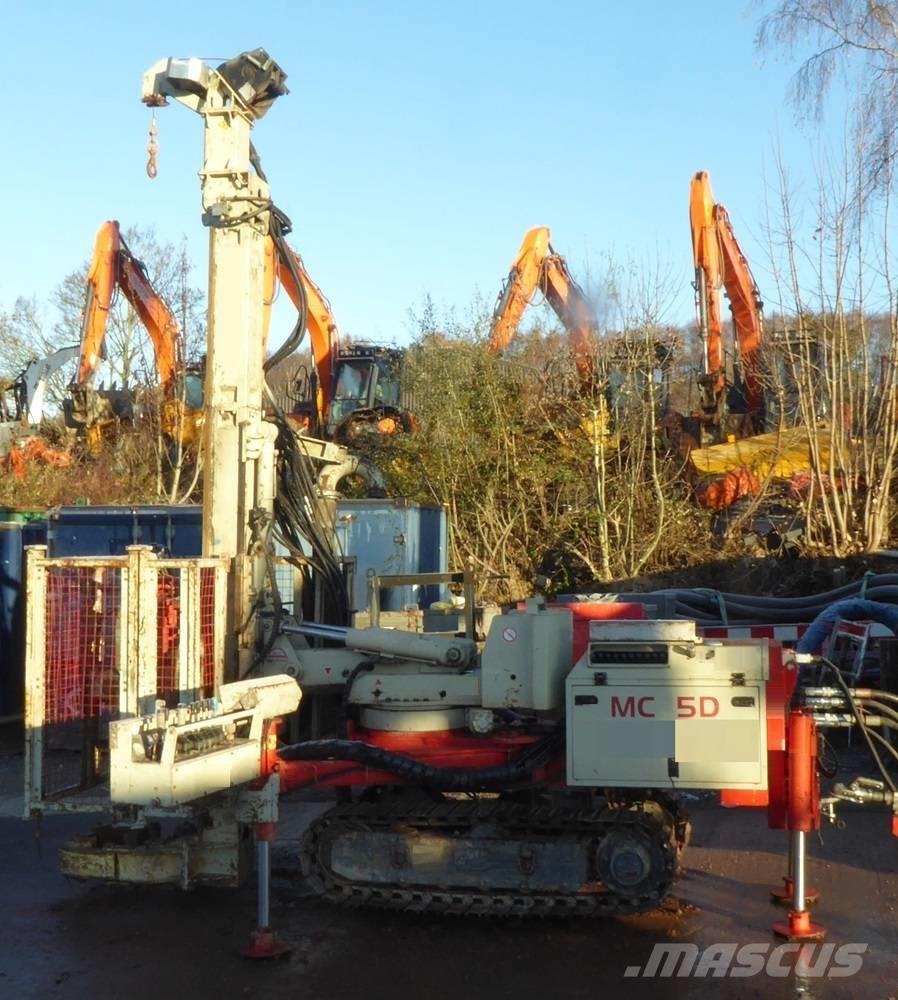 Comacchio MC 5D Urbjtorņi