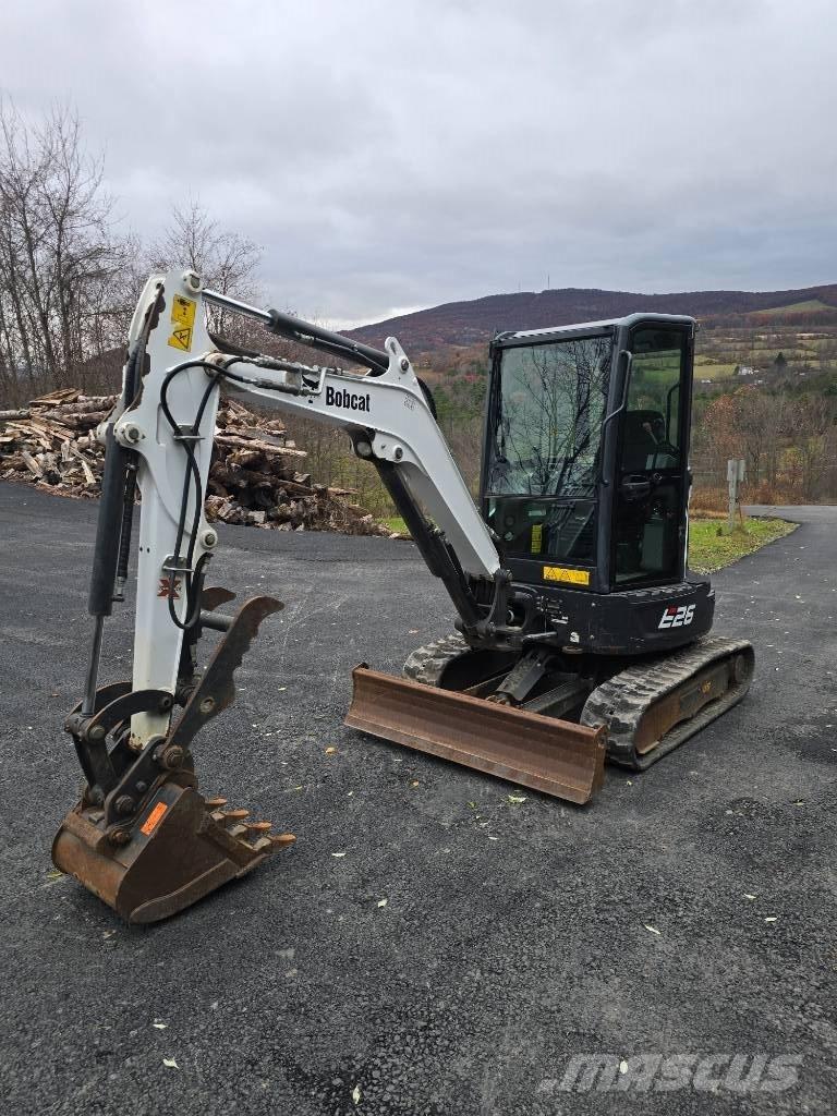 Bobcat E 26 Mini ekskavatori < 7 t