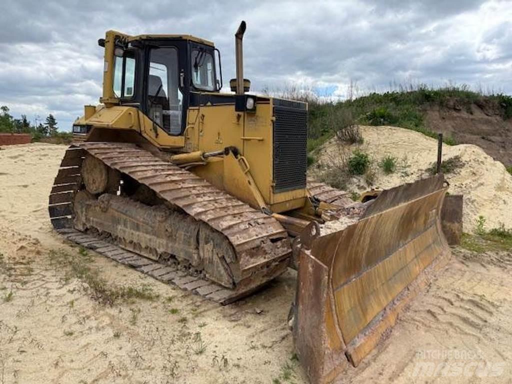 CAT D6M LGP Kāpurķēžu buldozeri