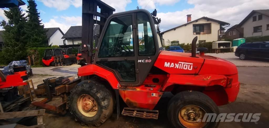 Manitou MC 50 Apvidus autokrāvējs