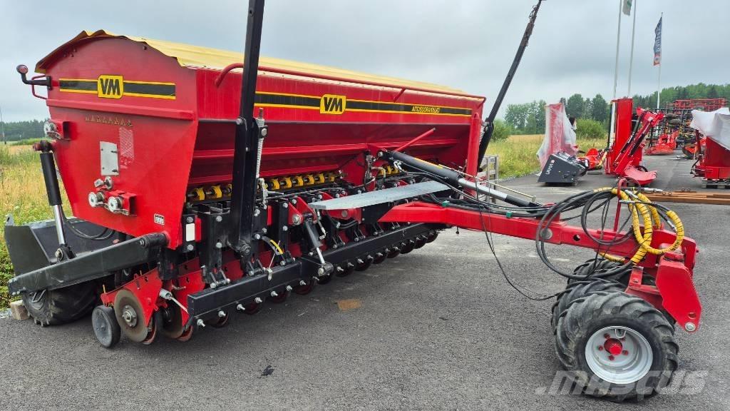 VM 400 ds Kombinētās sējmašīnas
