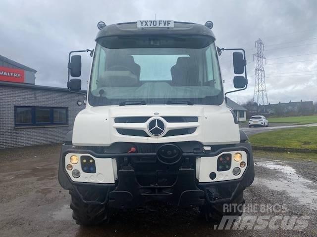 Mercedes-Benz UNIMOG Pašizgāzējs