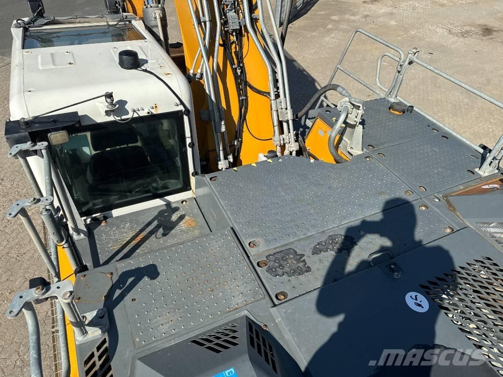 Liebherr R 926 LC Kāpurķēžu ekskavatori