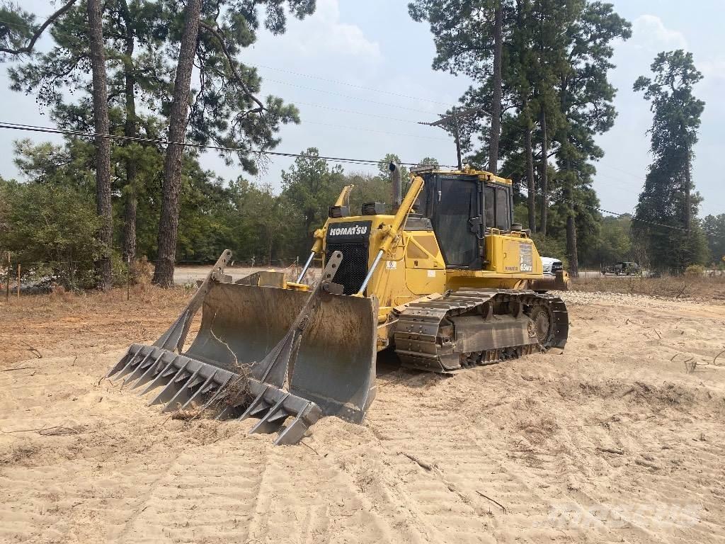 Komatsu D 65 WX-17 Kāpurķēžu buldozeri