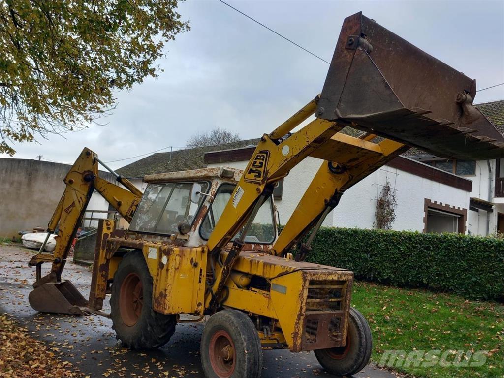 JCB 3d 2 Vidēja lieluma ekskavatori 7 t - 12 t