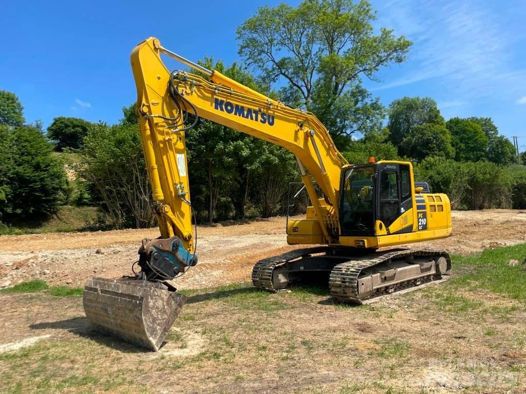 Komatsu PC210LC-11E0 Kāpurķēžu ekskavatori