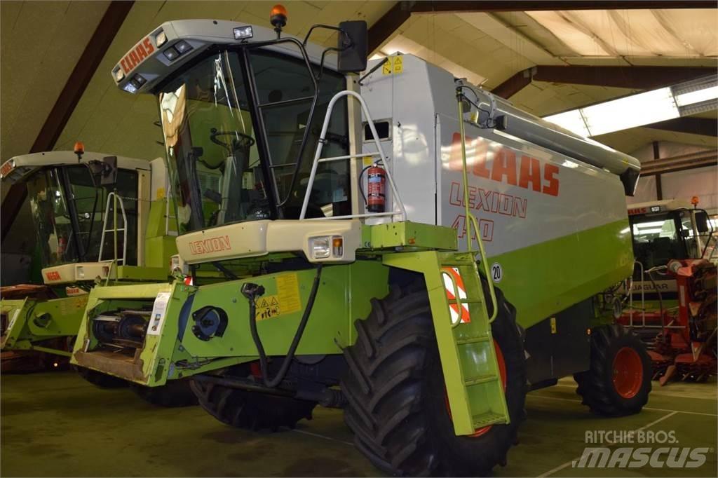 CLAAS Lexion 410 Ražas novākšanas kombaini