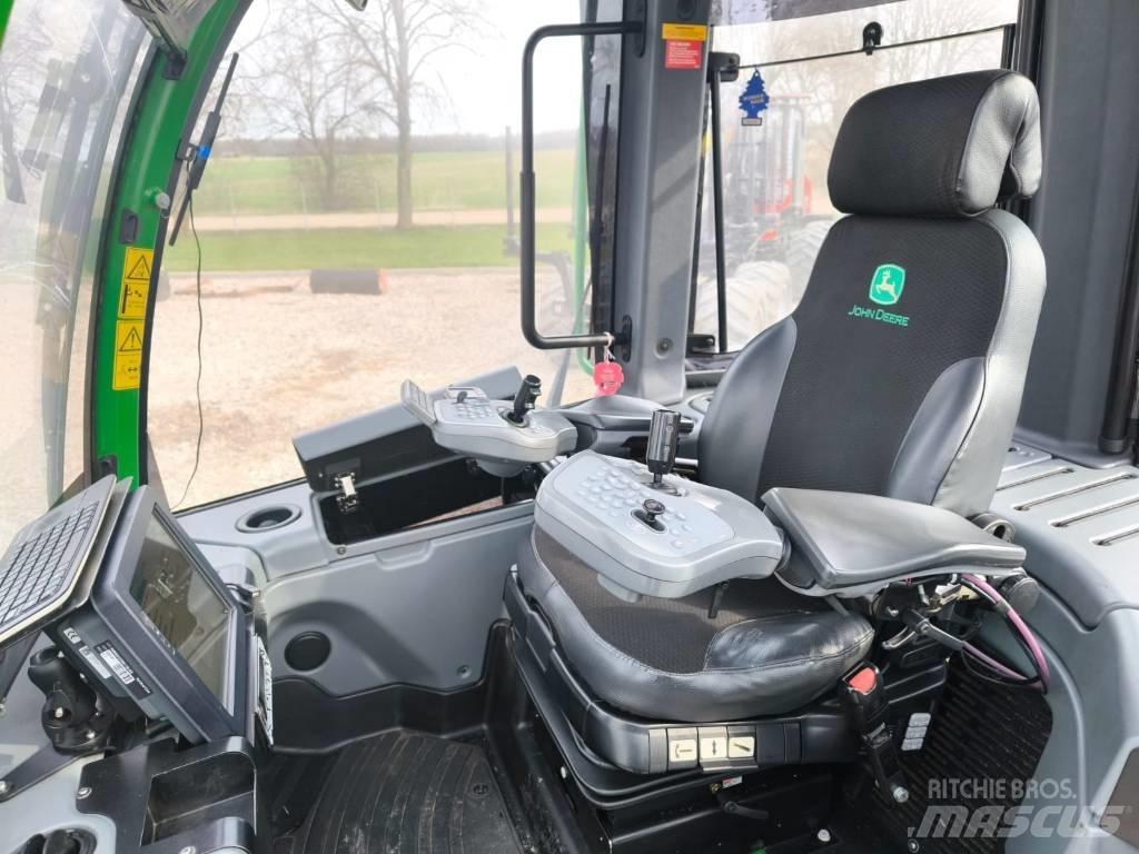 John Deere 1270E Harvesteri