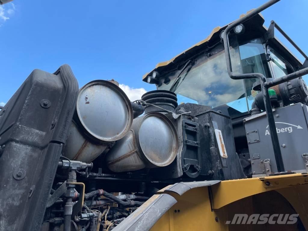 CAT 966MXE Iekrāvēji uz riteņiem