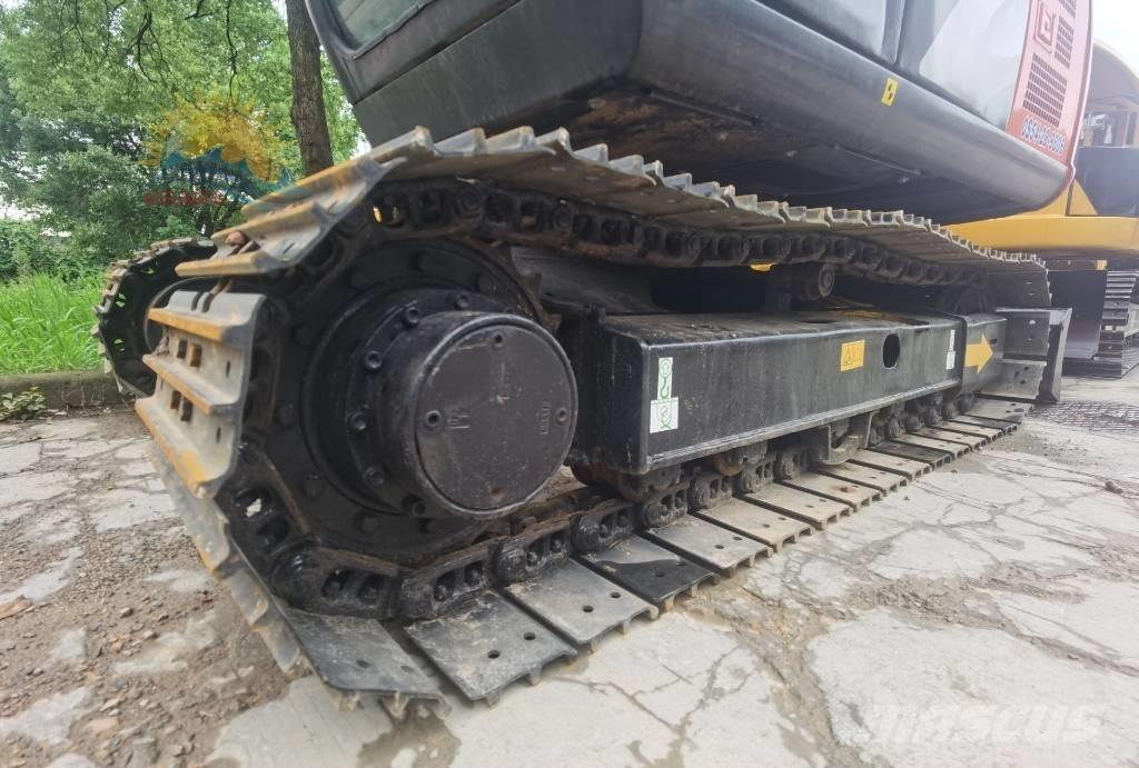 Hitachi ZX 70 Vidēja lieluma ekskavatori 7 t - 12 t