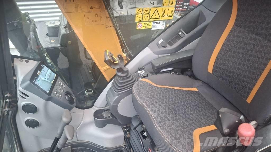 CASE CX 85 D SR Vidēja lieluma ekskavatori 7 t - 12 t