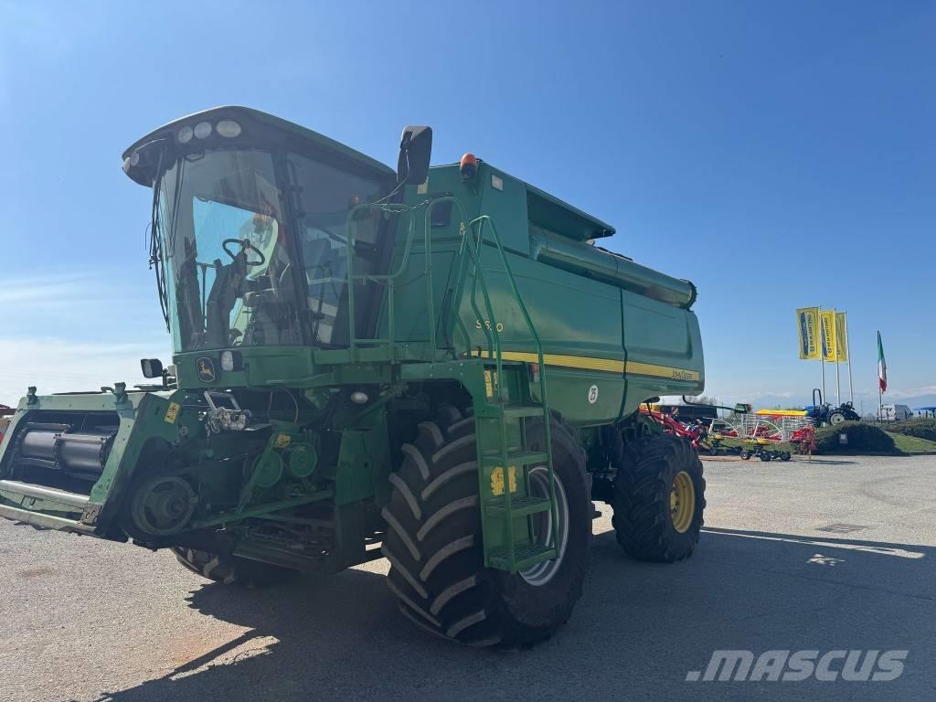 John Deere S 690 Ražas novākšanas kombaini